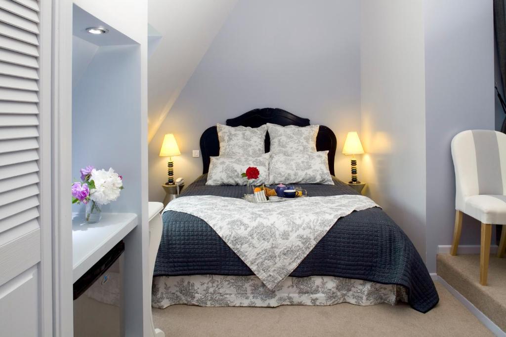 Hotel La Gourmandine Châtellerault Zimmer foto