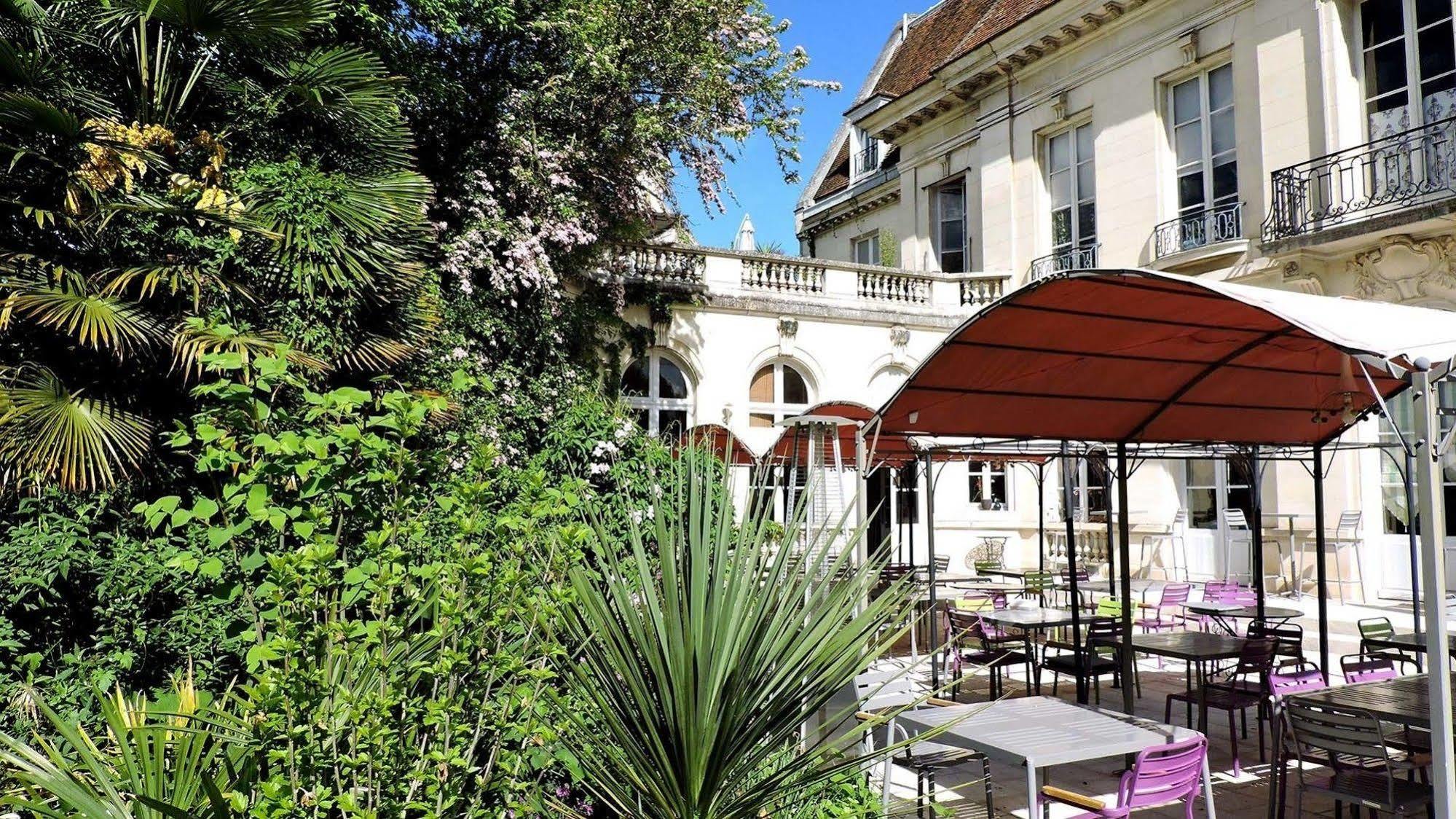 Hotel La Gourmandine Châtellerault Exterior foto